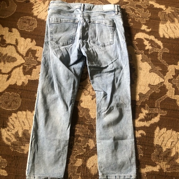 Women’s Express Light Wash Jeans Size 8 Cropped Skinny Performances - Picture 7 of 10